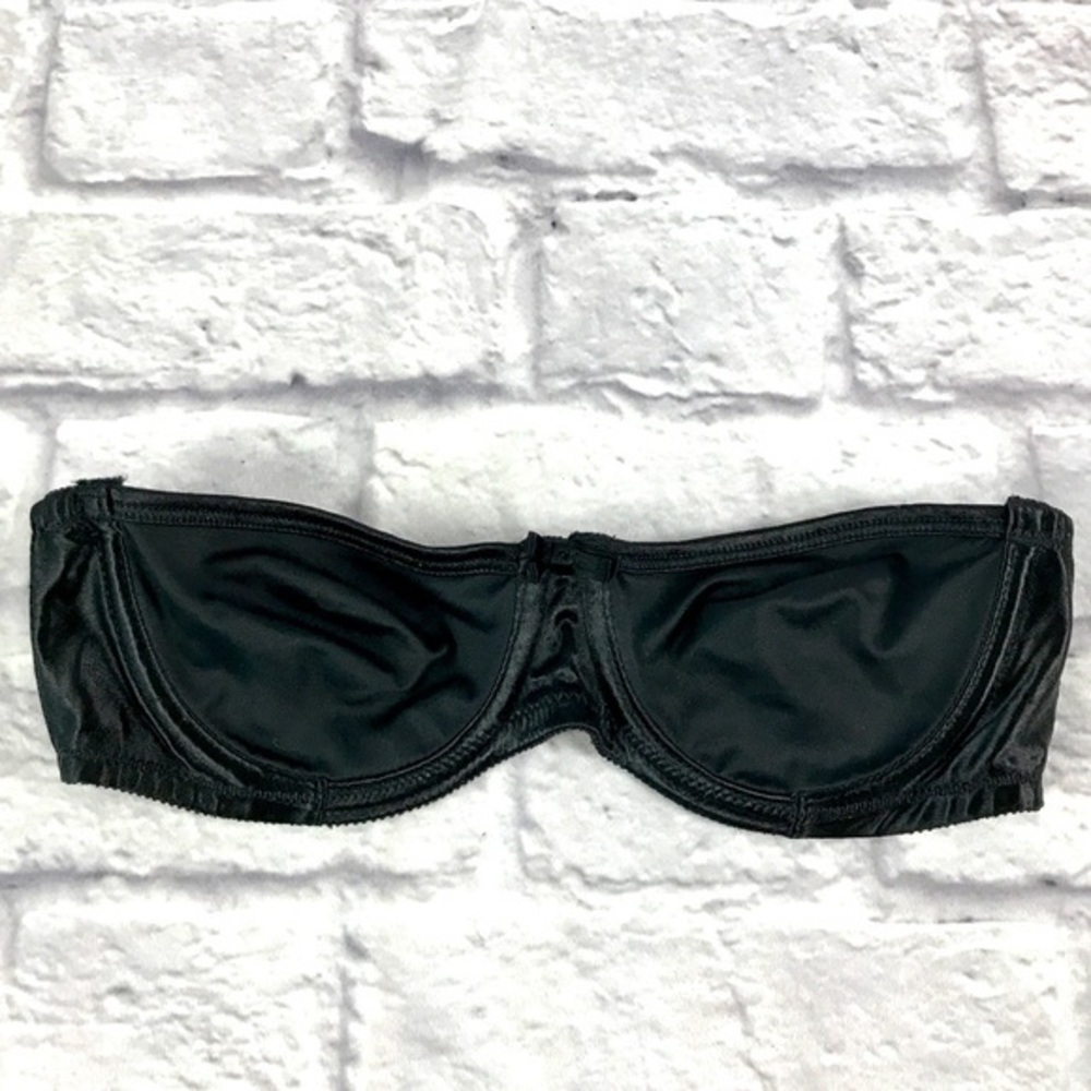 Second‎ Skin Victoria’s Secret Strapless Demi Bra, Size 32B